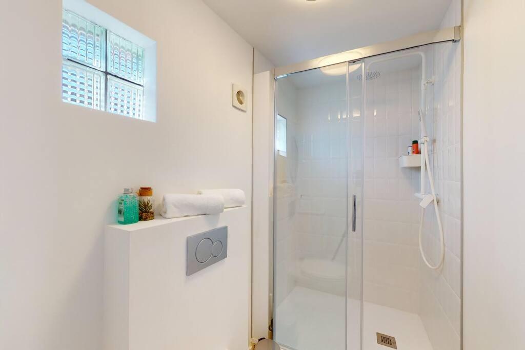 La Mezzanine Sur Les Toits - Opera/St-Lambert Apartment เลียจ ภายนอก รูปภาพ