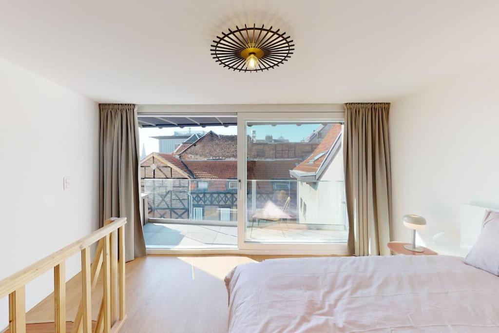 La Mezzanine Sur Les Toits - Opera/St-Lambert Apartment เลียจ ภายนอก รูปภาพ