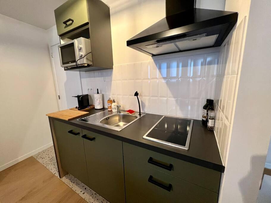 La Mezzanine Sur Les Toits - Opera/St-Lambert Apartment เลียจ ภายนอก รูปภาพ